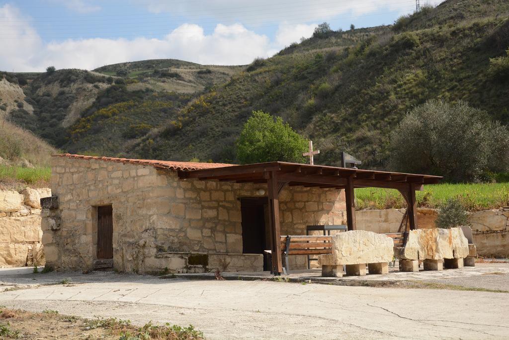 Amarakos Guesthouse Λειτουργεί Υπό Νέα Διεύθυνση Kato Akourdalia المظهر الخارجي الصورة